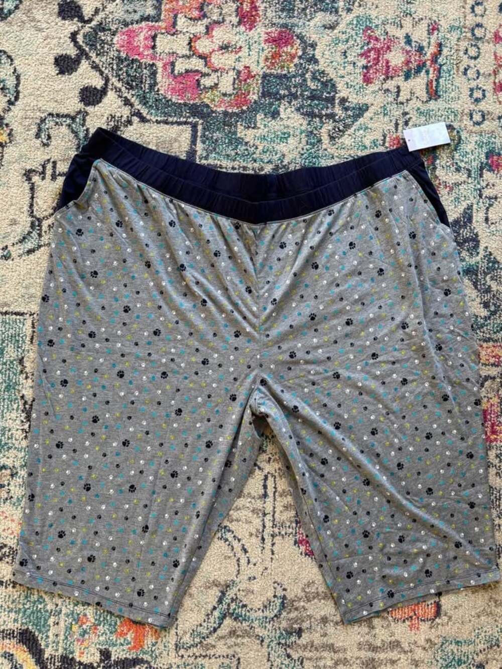 NWT Catherines Sleepwear Women's Plus Size 5X (34/36W) Grey Paw Print Pajama Sho